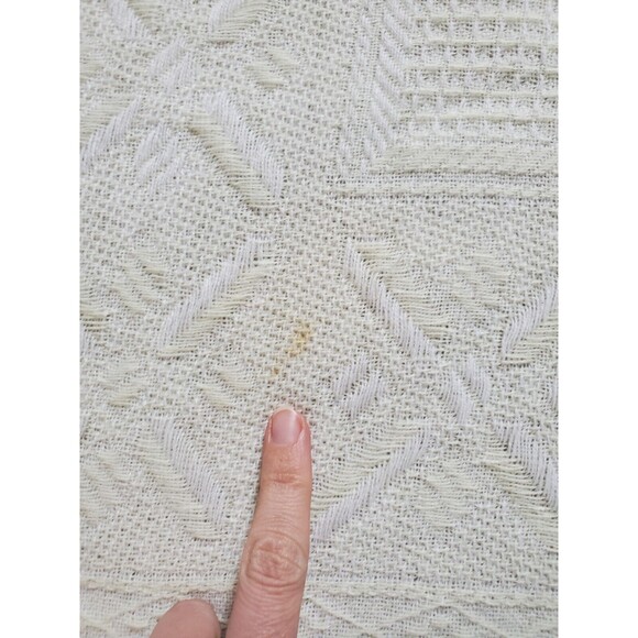 VTG Heart Beats Blanket Baby Newborn Made in USA Toddler Knit Yellow Weave FLAW - Picture 5 of 9